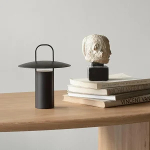 Audo Copenhagen Audo Ray lampe de table LED, portable, noire^ Lampes Décoratives