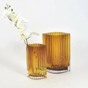 AYTM Vase Folium, hauteur 20 cm, ambre, verre^ Meubles & Aménagements