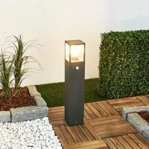 Lucande Borne lumineuse Klemens avec détecteur 65 cm^ Bornes Extérieures Avec Détecteur