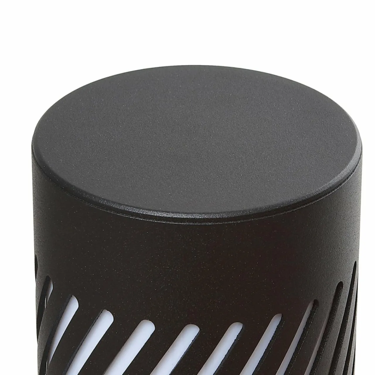 borne_lumineuse_lindby_lurinda_noir_aluminium___cm_4.webp Lindby Borne lumineuse Lurinda, noir, aluminium, Ø 10,5 cm^ Bornes Éclairage Extérieur