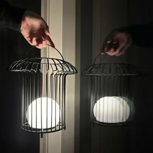 Dyberg Larsen Lampe de table LED rechargeable Basket, noir, métal^ Lampes Décoratives