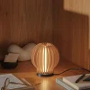 Eva Solo Lampe à poser LED rechargeable Radiant, bois clair, Ø 14cm, USB^ Lampes Décoratives