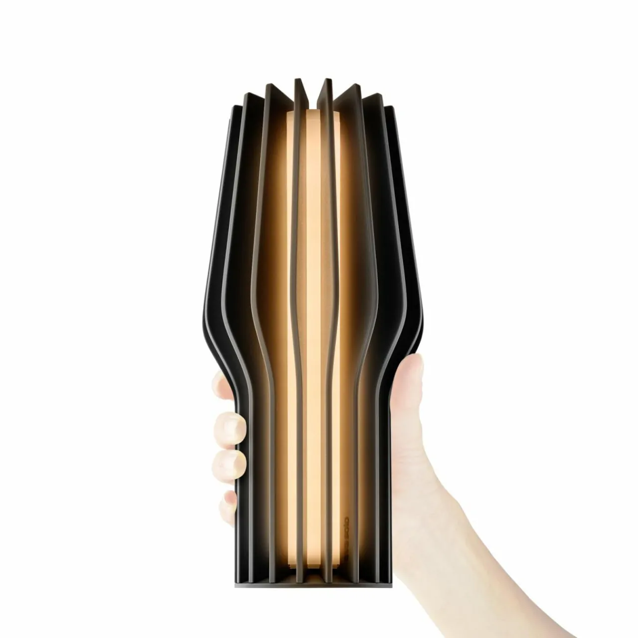 eva_solo_lampe__poser_led_rechargeable_radiant_noir_caoutchouc_ip_4.webp Eva Solo Lampe à poser LED rechargeable Radiant, noir, caoutchouc, IP44^ Lampes Décoratives