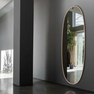FLOS La Plus Belle miroir mural LED, doré brossé^ Meubles & Aménagements