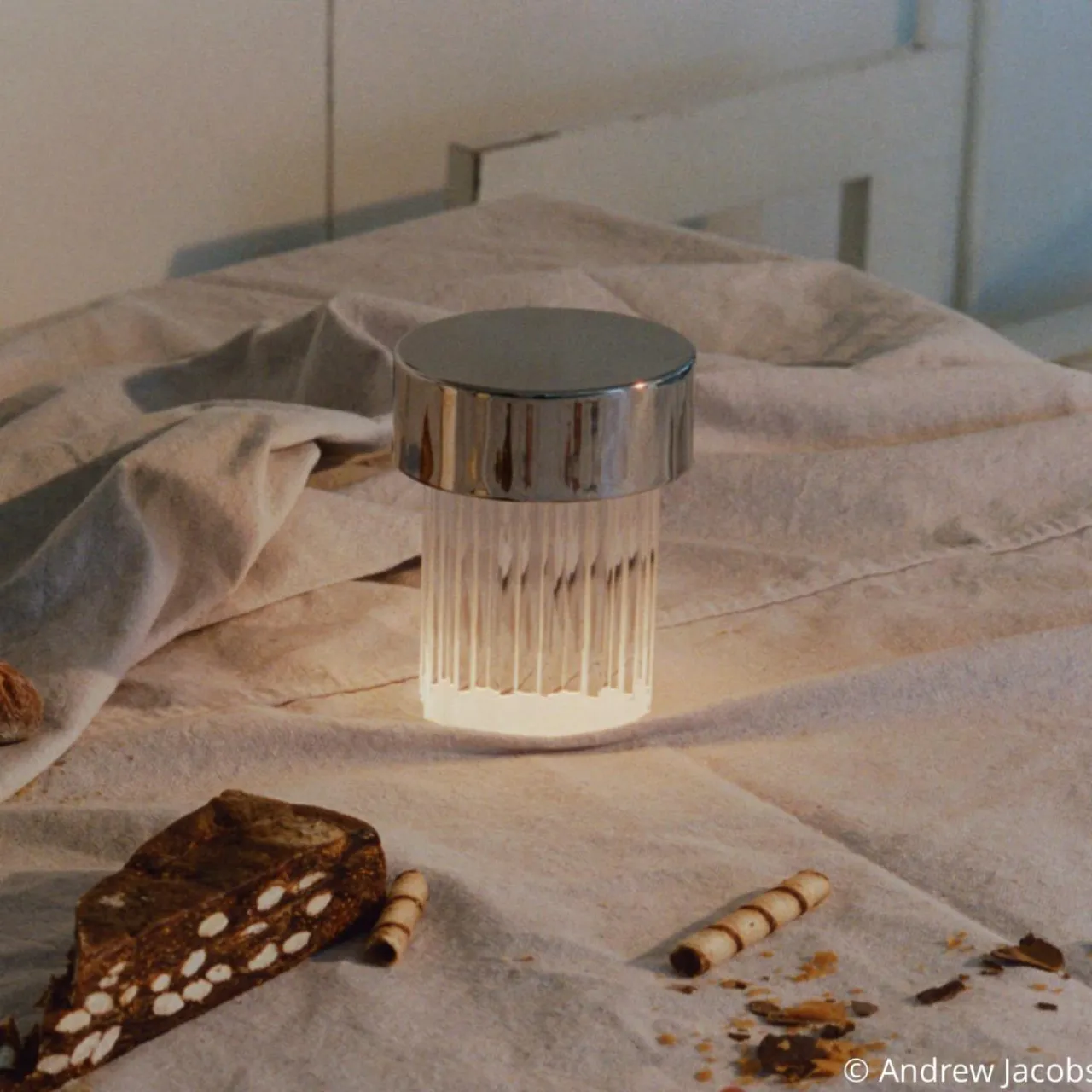 FLOS lampe de table LED rechargeable Last Order, striée, acier, IP55^ Lampes Décoratives