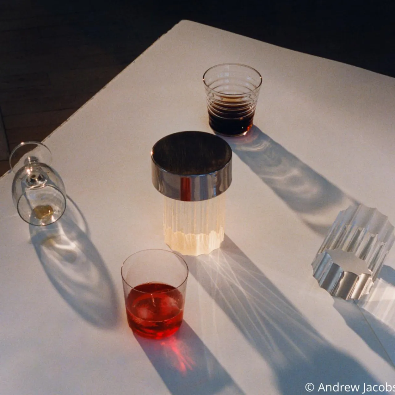 FLOS lampe de table LED rechargeable Last Order, striée, acier, IP55^ Lampes Décoratives