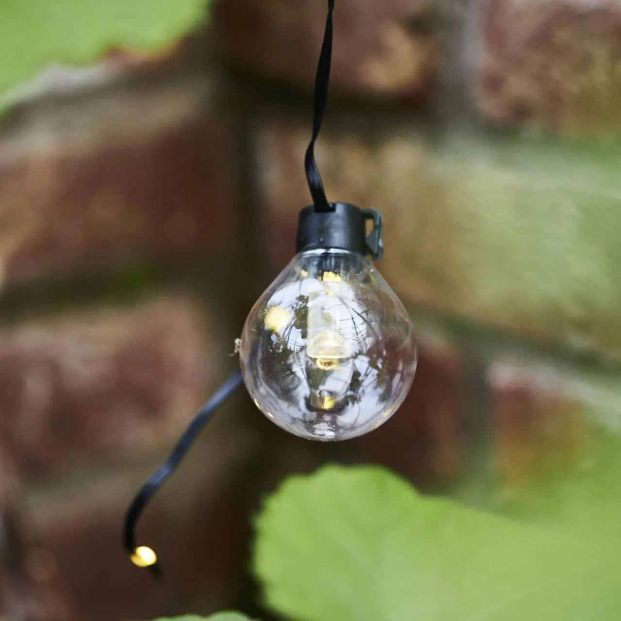 guirlande_lumineuse_led_bolla_transparent_plastique_longueur__m____0.webp STAR TRADING Guirlande lumineuse LED Bolla, transparent, plastique longueur 5,3 m 20 à 5^ Lampes Décoratives