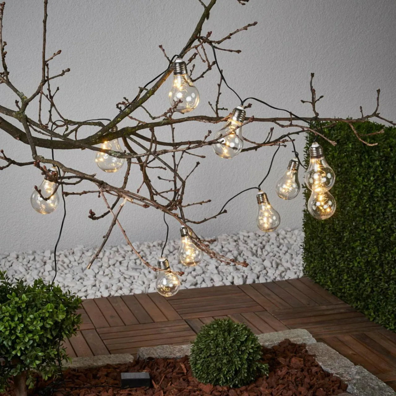 guirlande_lumineuse_led_glow_claire_blanc_chaud__cm_de_long_0.webp STAR TRADING Guirlande lumineuse LED Glow, claire, blanc chaud, 190 cm de long^ Lampes Décoratives