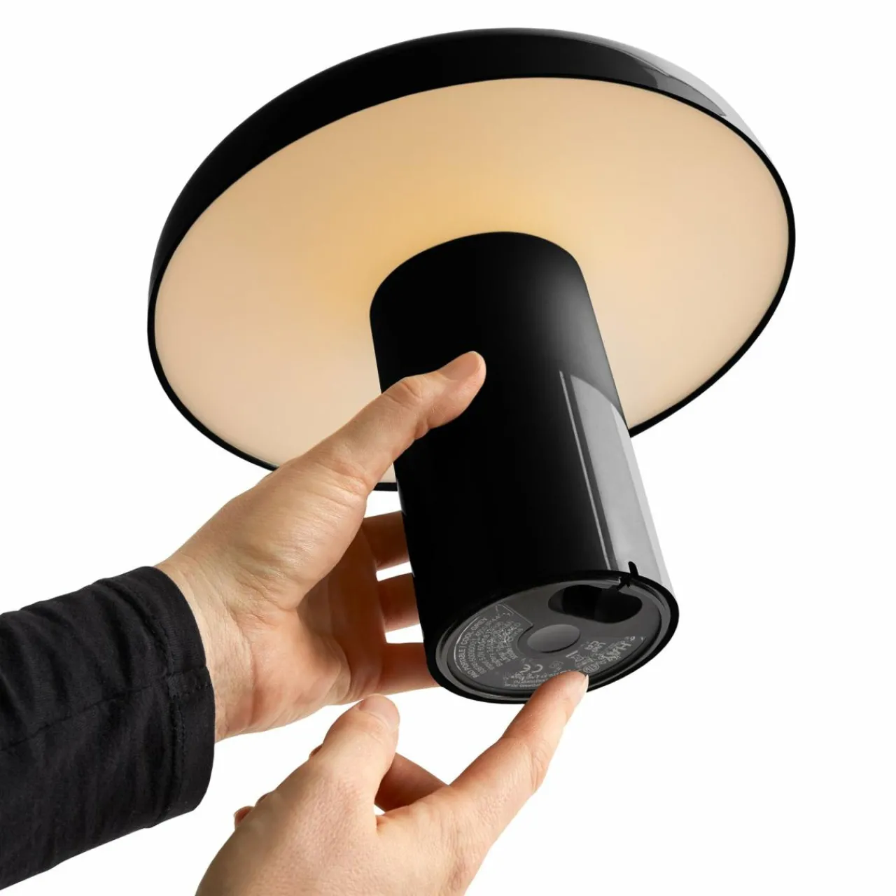 HAY Pao Portable lampe de table LED avec batterie noir^ Lampes Décoratives