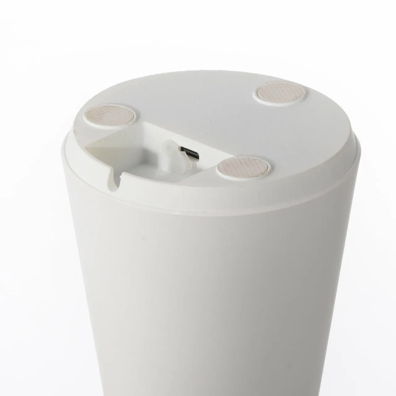 JUST LIGHT. Lampe de table LED rechargeable Abera blanc Plastique IP54^ Lampes Décoratives