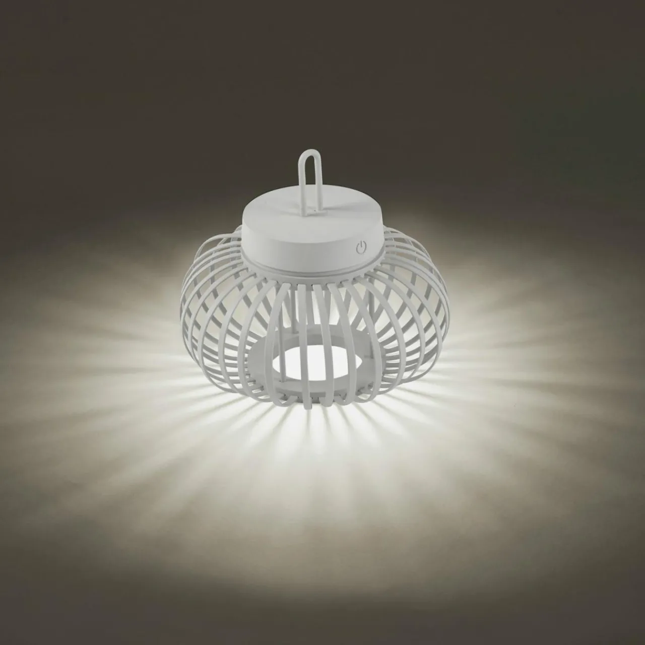 JUST LIGHT. Lampe de table LED rechargeable Akuba, blanc, 22 cm, bambou^ Lampes Décoratives