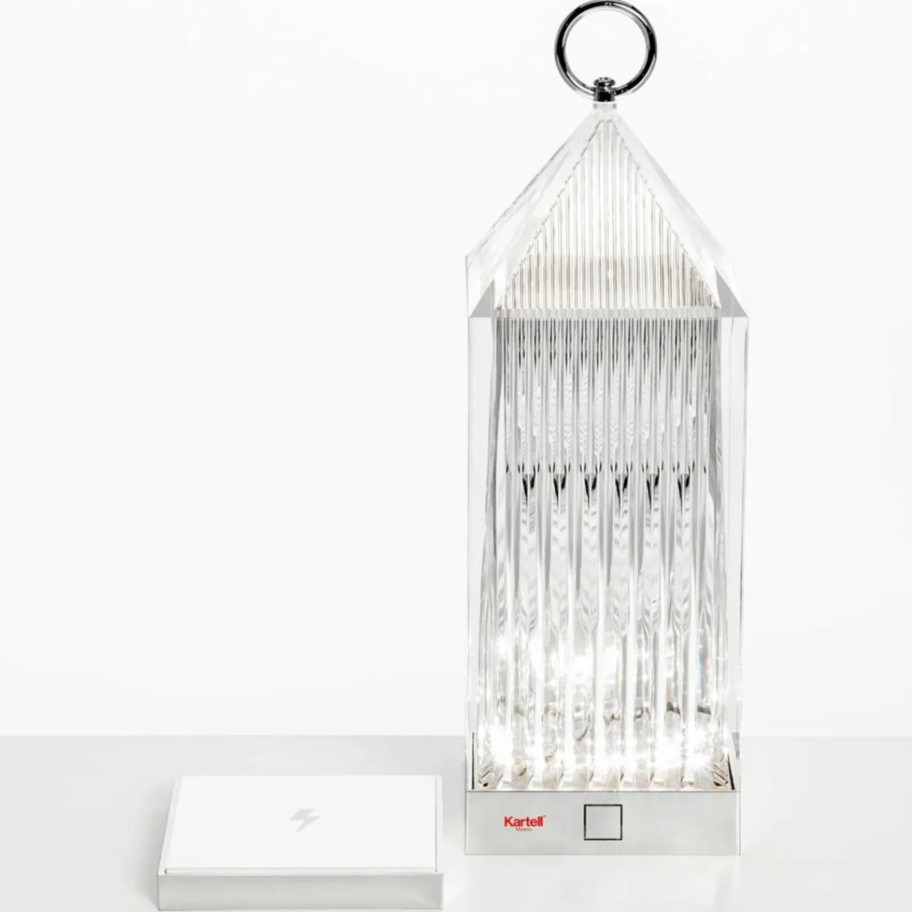 kartell_lantern_lampe__poser_led_transparent_ip_0.webp Kartell Lantern lampe à poser LED transparent IP54^ Lampes Décoratives
