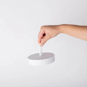 Näve Lampe à poser LED rechargeable Ella, magnétique, blanc^ Lampes Décoratives