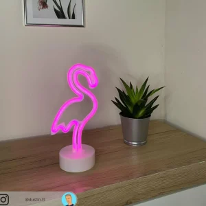 Konstsmide Season Lampe décorative LED Flamand rose, sur pile^ Lampes Décoratives
