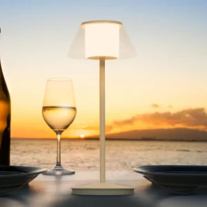 Mantra Iluminación Lampe de table LED rechargeable K5, blanc, aluminium, IP54, intensité^ Lampes Décoratives