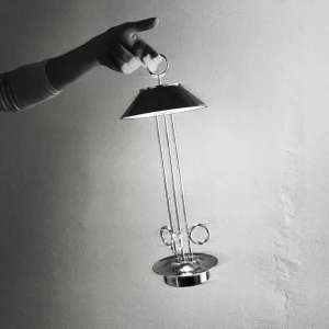 Sigor Lampe de table LED rechargeable Nudiderot, chrome, aluminium, IP54, intensité^ Lampes Décoratives