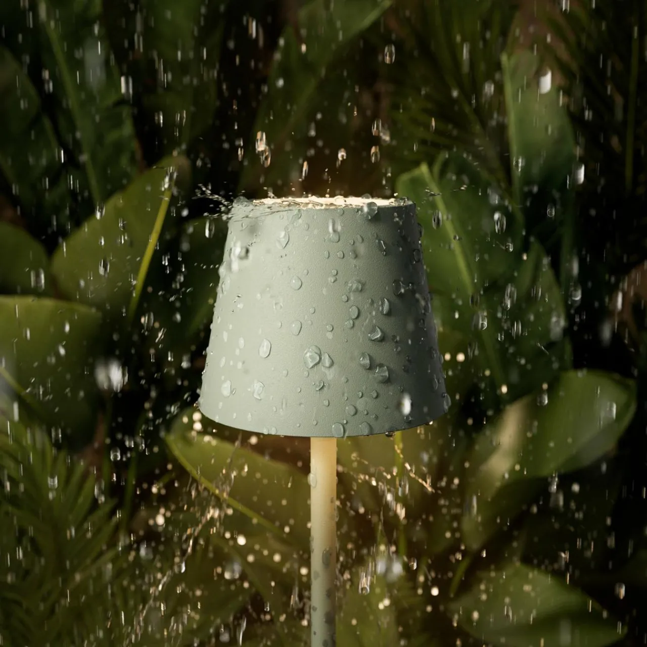 Sigor Lampe de table LED rechargeable Nuindie pocket, vert sauge, IP54, intensité^ Lampes Décoratives
