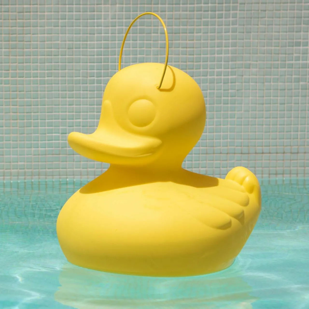 lampe_designer_led_duckduck_xl_extrieur_jaune_0.webp Goodnight Light Lampe designer LED DUCK-DUCK XL extérieur jaune^ Lumière De Noël