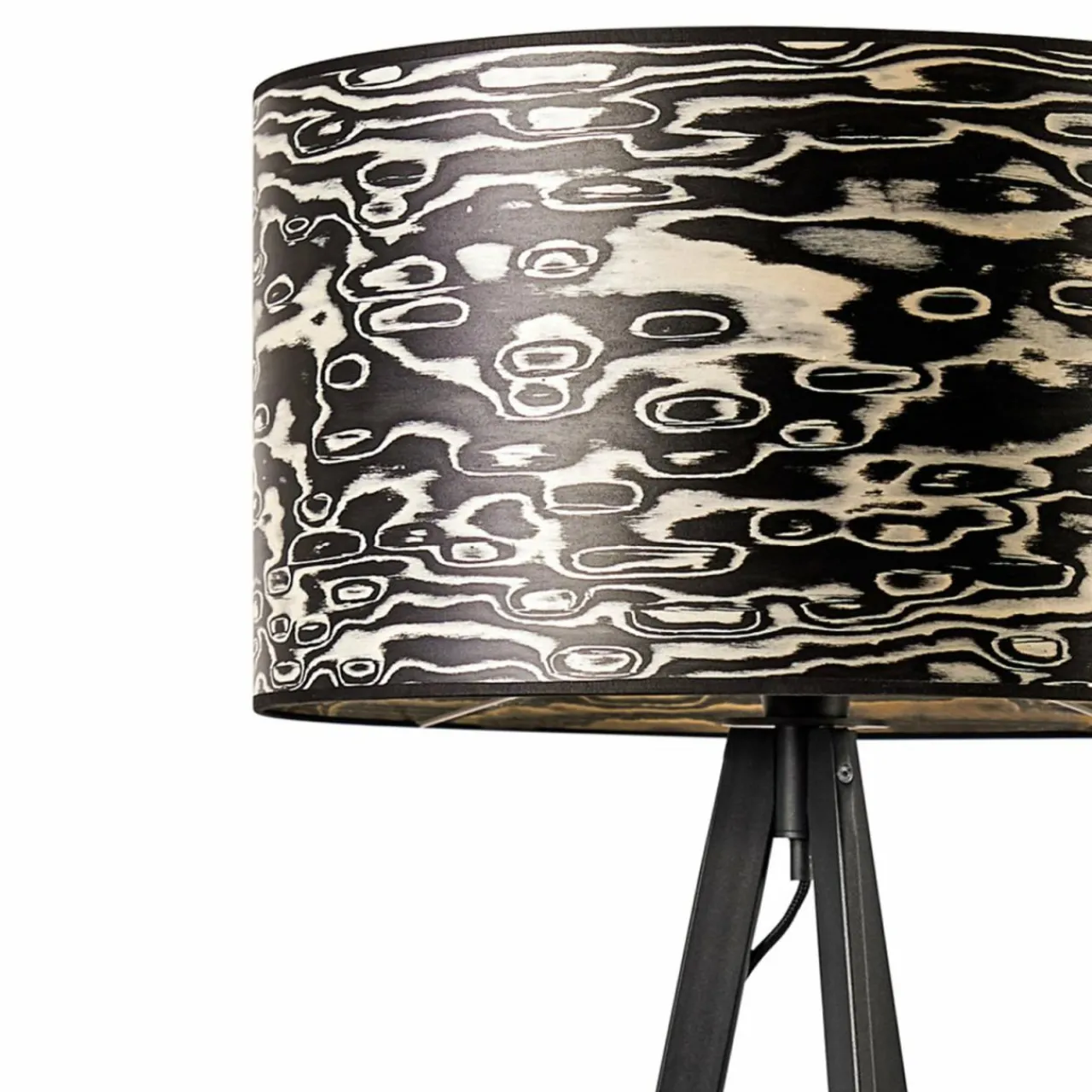 leuchtnatur_atticus_lampadaire_nero_noir_1.webp LeuchtNatur Atticus lampadaire Nero noir^ Luminaires Durables