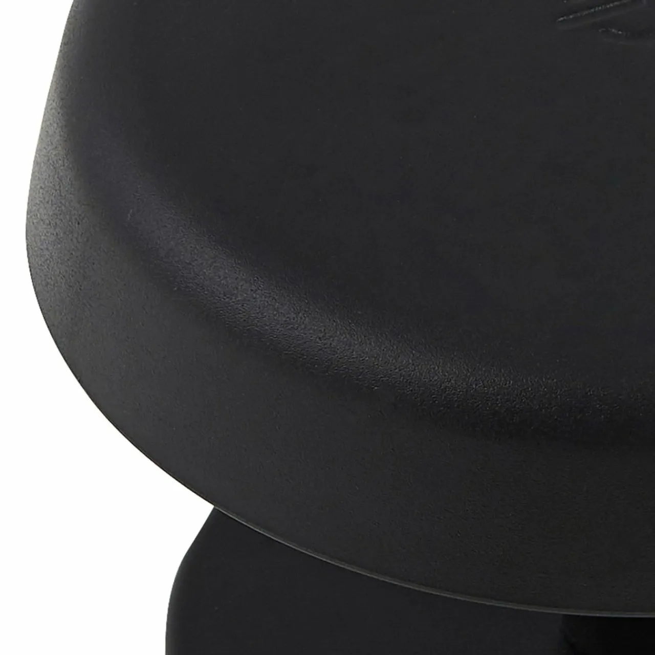 Lindby lampe de table LED rechargeable Nalani, hauteur 10 cm, IP44, intensité^ Lampes Décoratives