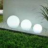Lindby Lampes solaires LED Lago, RGBW, set de 3 boules, piquet de terre^ Lampes Décoratives