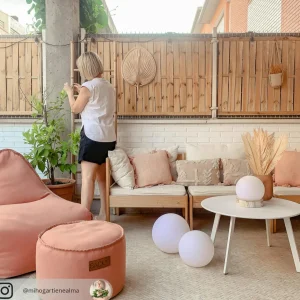 Lindby Lampes solaires LED Lago, set de 3 boules, piquet de terre, blanc^ Lampes Décoratives