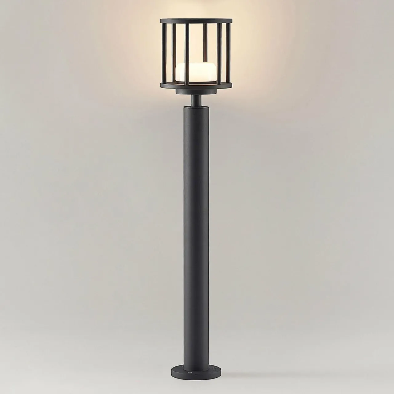lucande_berenike_borne_lumineuse_cm_2-1.webp Lucande Berenike borne lumineuse, 85 cm^ Bornes Éclairage Extérieur
