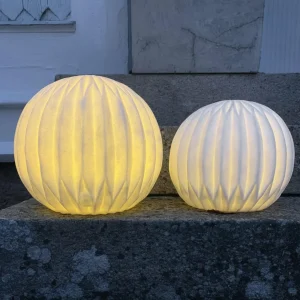 STAR TRADING Luminaire de terrasse LED Sandy, Ø 30 cm blanc plastique batterie^ Lampes Décoratives
