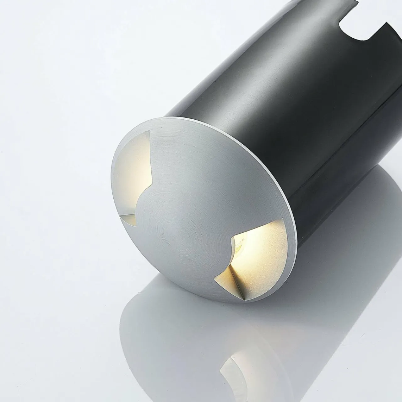 luminaire_encastr_dans_le_sol_milara___lampes_aluminium_4-1.webp Lucande Luminaire encastré dans le sol Milara, à 2 lampes, aluminium^ Spots Encastrés Dans Le Sol D'Extérieur
