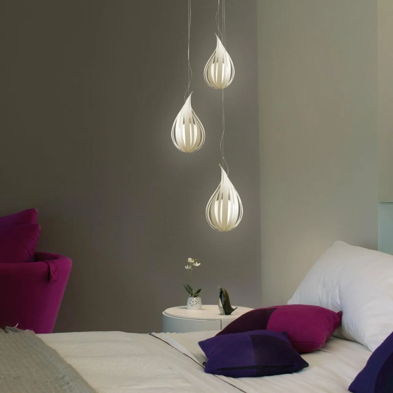 lzf_raindrop_medium_suspension_ivoire_4.webp LZF LAMPS LZF Raindrop medium suspension, ivoire^ Luminaires Durables