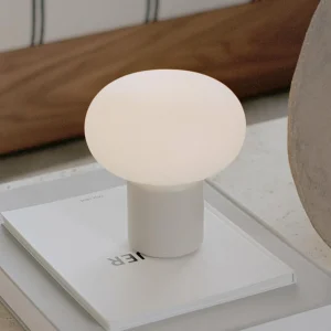 New Works luminaire rechargeable Karl-Johan, light grey, IP65^ Lampes Décoratives