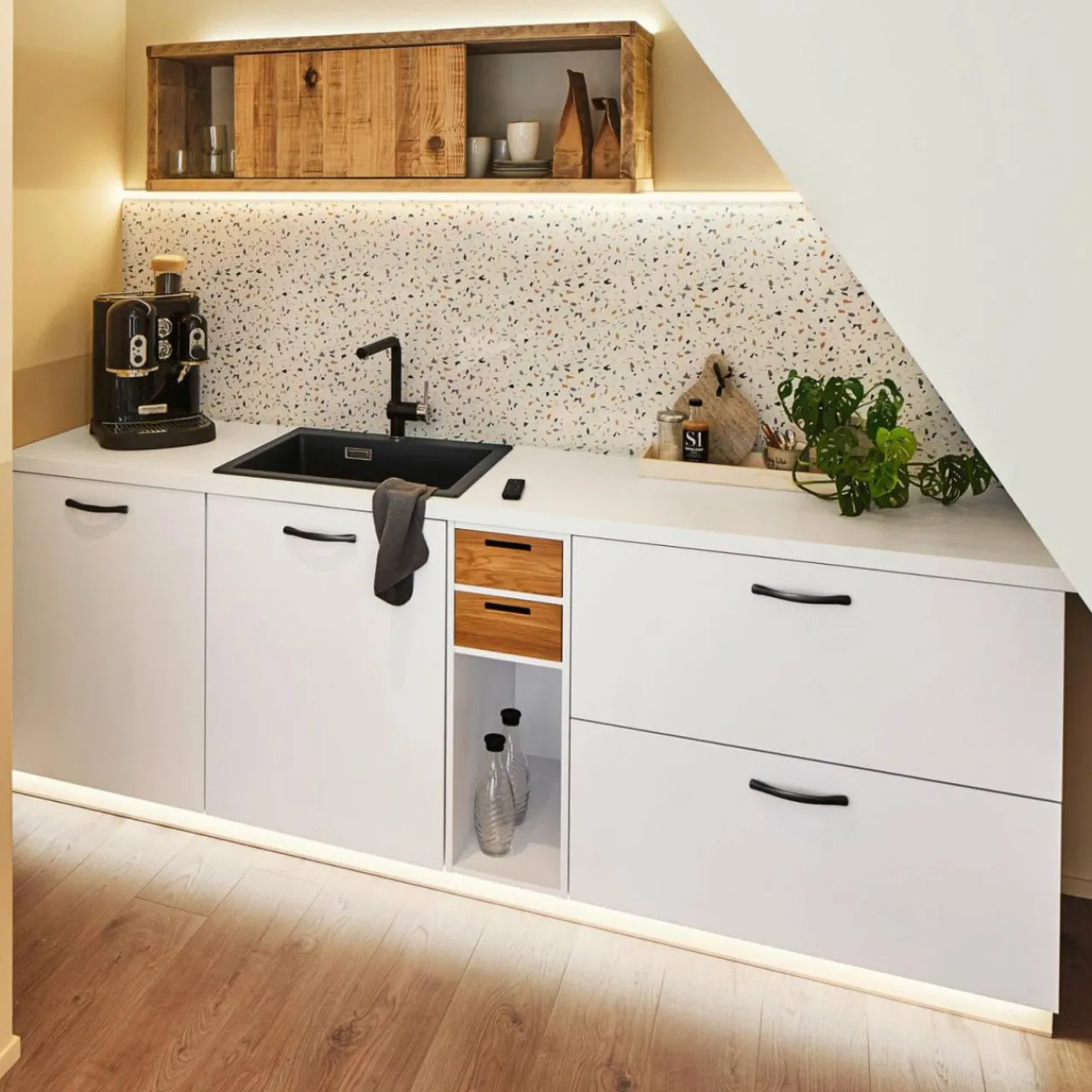 paulmann_maxled__base_ip_m_blanc_chaud_2-2.webp Paulmann MaxLED 500 base IP44 1,5 m blanc chaud^ Lampes Décoratives