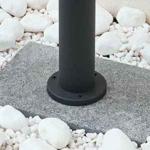 Lindby Potelet Alvaro en gris foncé, 60 cm^ Bornes Éclairage Extérieur
