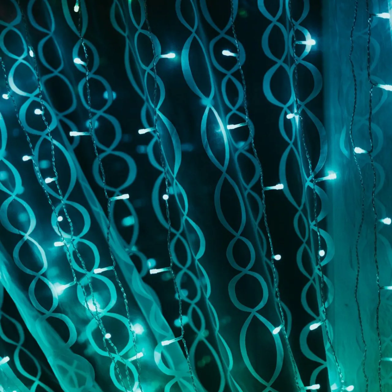 rideau_lumineux_twinkly_rgbw__leds_3.webp twinkly Rideau lumineux RGBW, 210 LEDs^ Lumière De Noël