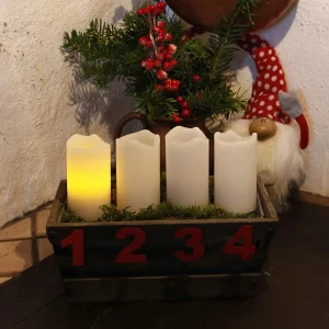 STAR TRADING Set de 4 bougies LED Candle, télécommande, blanc^ Lumière De Noël