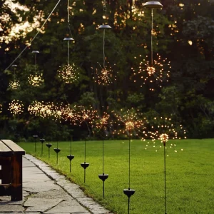 STAR TRADING Suspension LED solaire Firework^ Lampes Décoratives