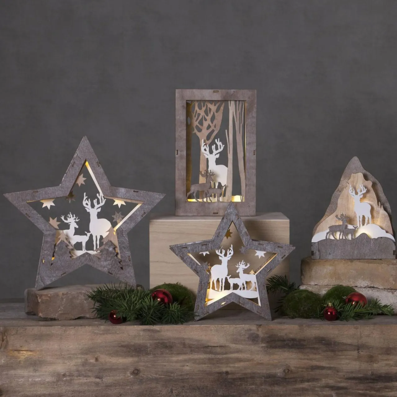 STAR TRADING Étoile décorative LED Faune en bois, hauteur 24 cm^ Lumière De Noël