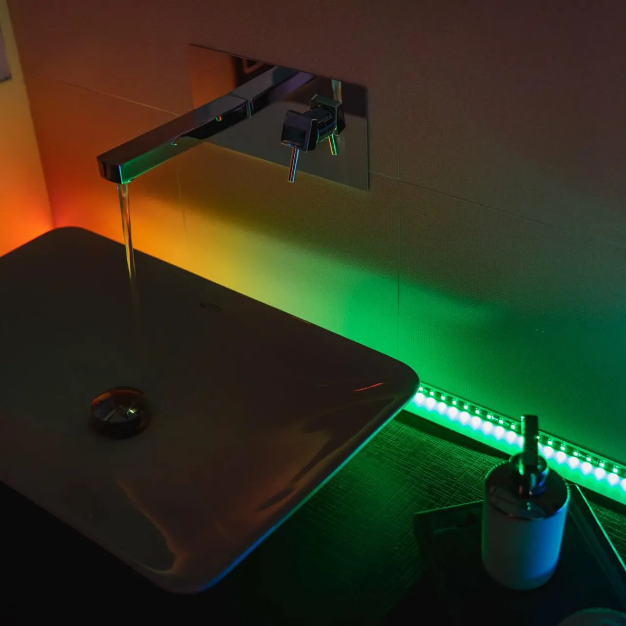 twinkly_light_line_ruban_led_rvb_m_wifi_starter_0.webp twinkly Light line Ruban LED RVB 1,5m WIFI Starter^ Lampes Décoratives