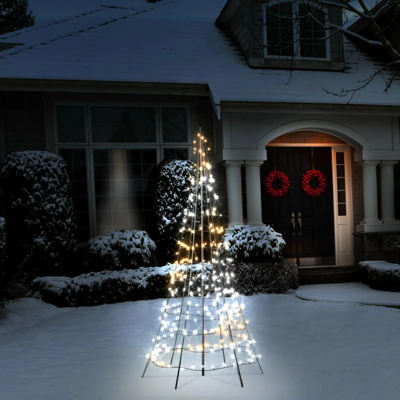 twinkly_light_tree_pour_lextrieur_rgbw_hauteur_cm_0.webp twinkly Light Tree pour l'extérieur, RGBW, hauteur 200cm^ Lumière De Noël